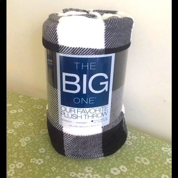 The Big One Bedding The Big One Oversized Throw Blanket White Black